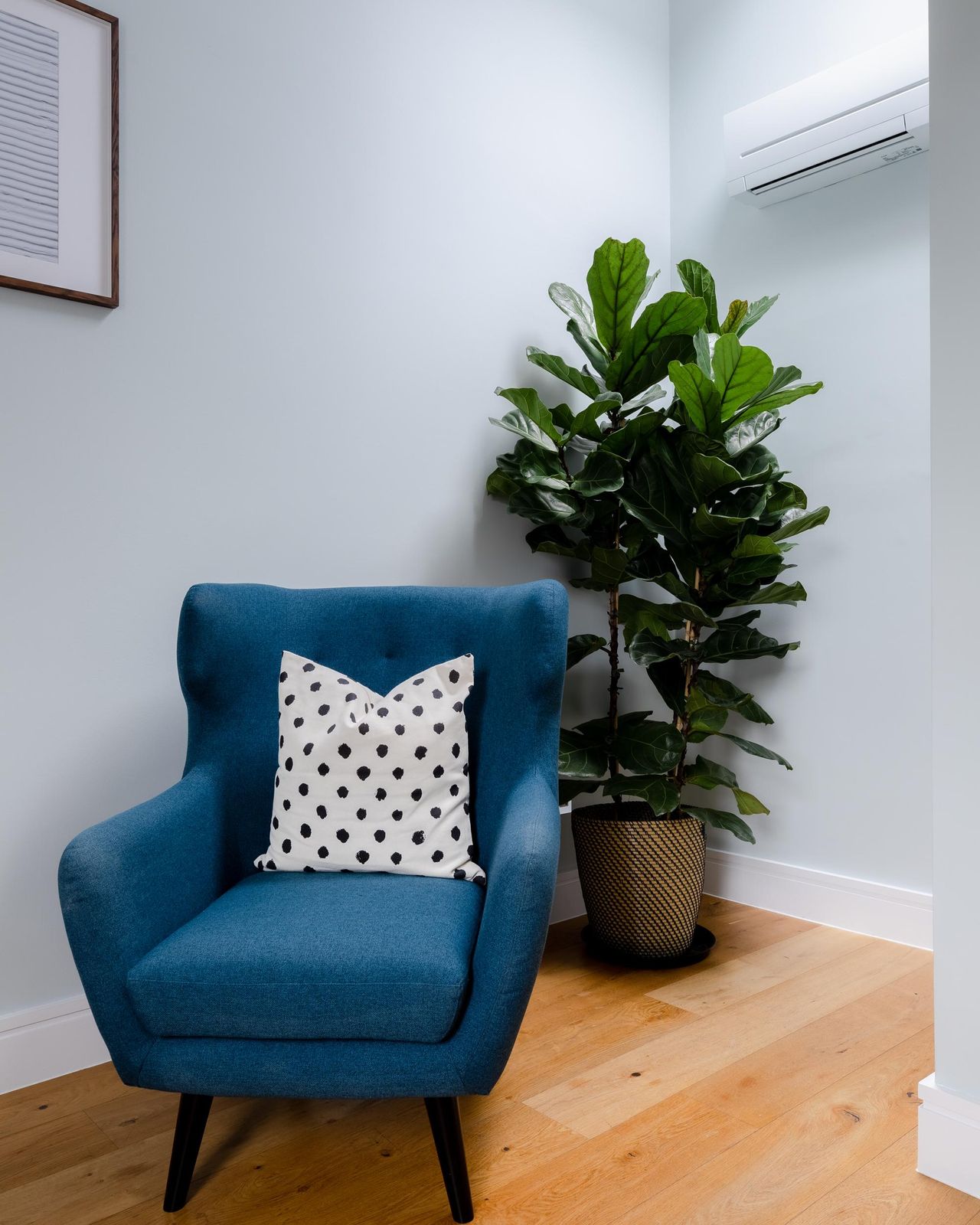 London  Praxis The Pine Room image 13