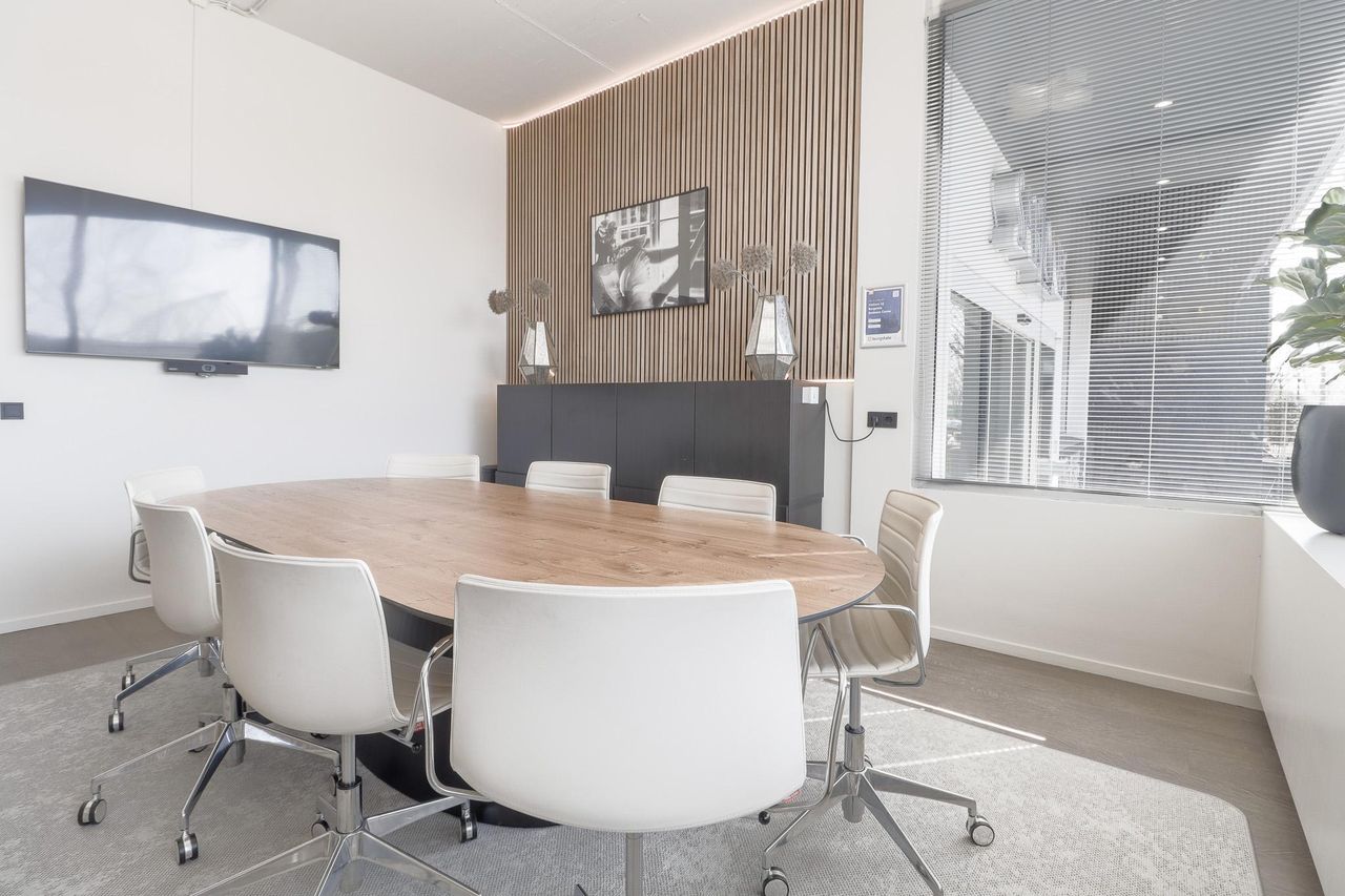 Rest van de wereld Klantafspraak Flexibele kantoorruimtes Meetingroom 1 (Begane Grond) 1-8 pers image 1