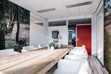 Hoogeveen Business center De Gijsselterkoelen image 1