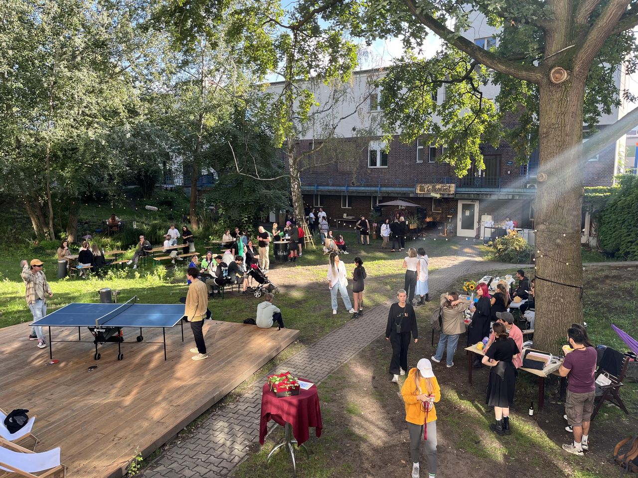 Berlin Mobile Working Meetingräume Sonnig Taugungsräume in Neukölln image 5