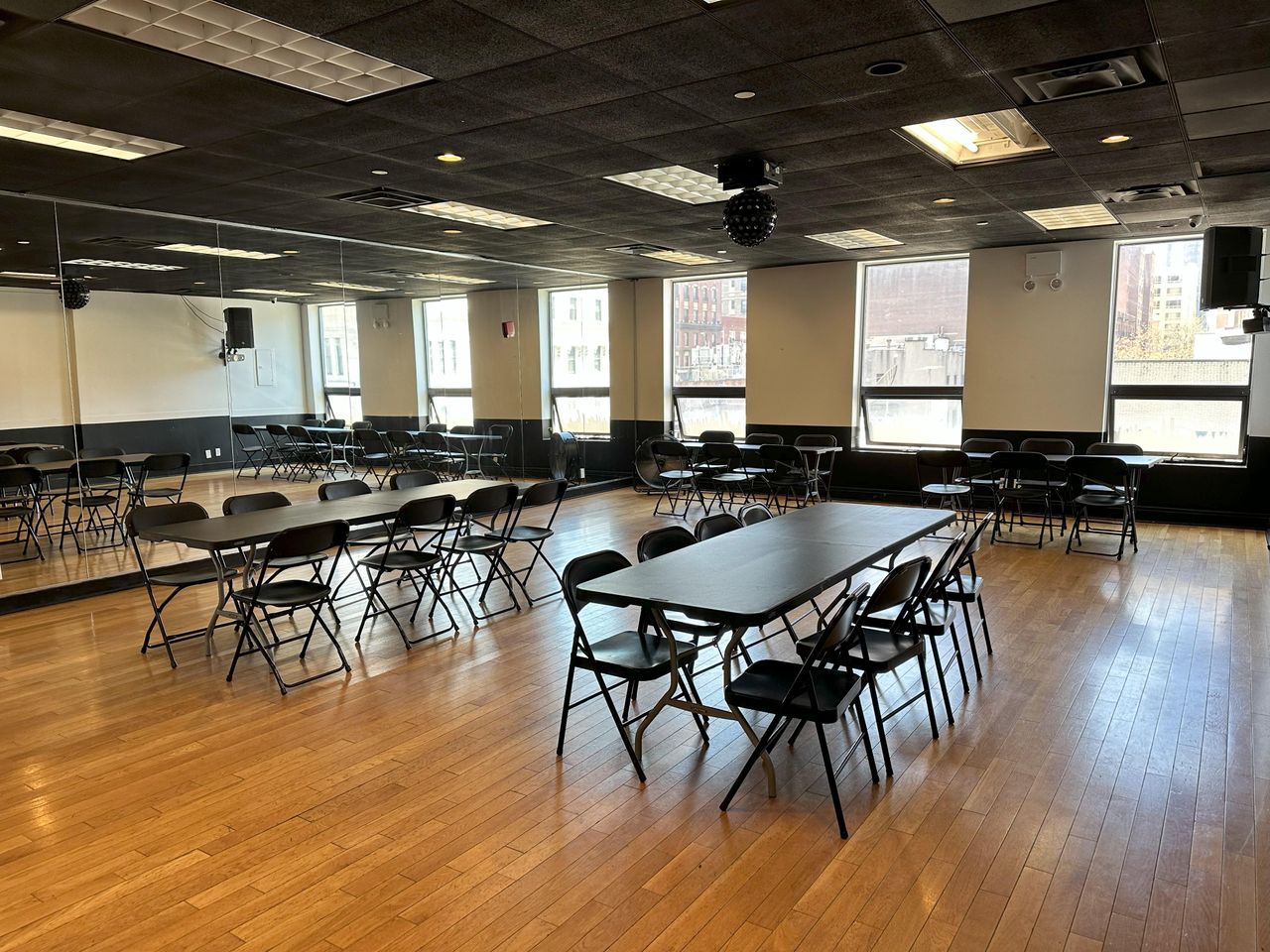 New York Coworking Studio Little Dreams Event Space image 8