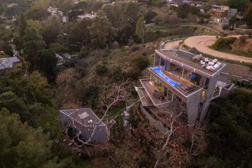 Los Angeles Dakterras Main House image 1