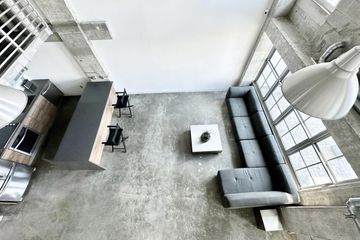 Rest of the World Creative Meeting Loft Crysp Studio / Daylight Photo Studio Loft image 4