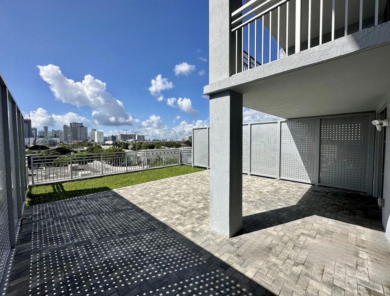 Rest of the World Creative Meeting Loft Crysp Studio / Daylight Photo Studio Loft image 16