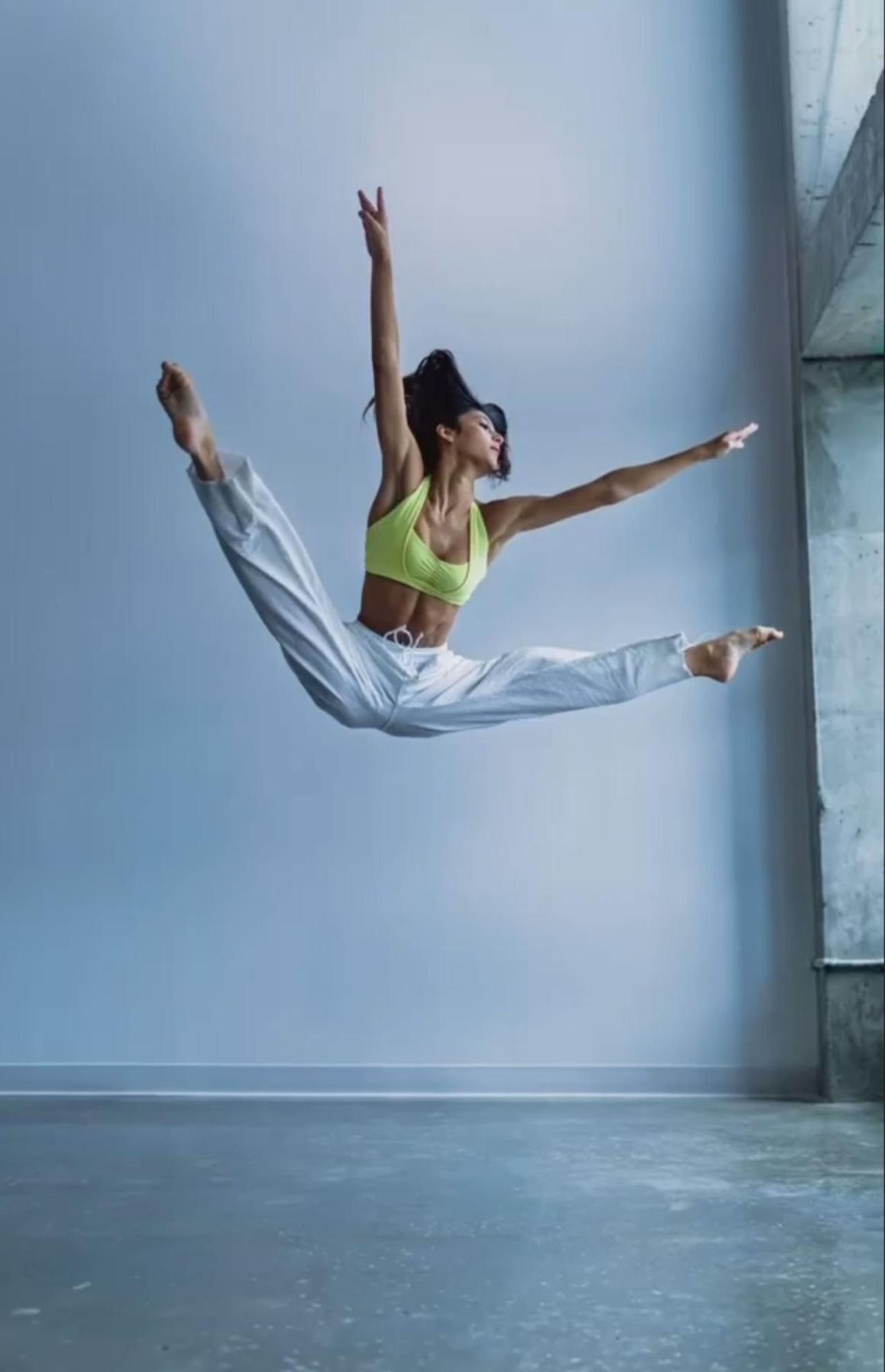 Rest of the World Creative Meeting Loft Crysp Studio / Daylight Photo Studio Loft image 26