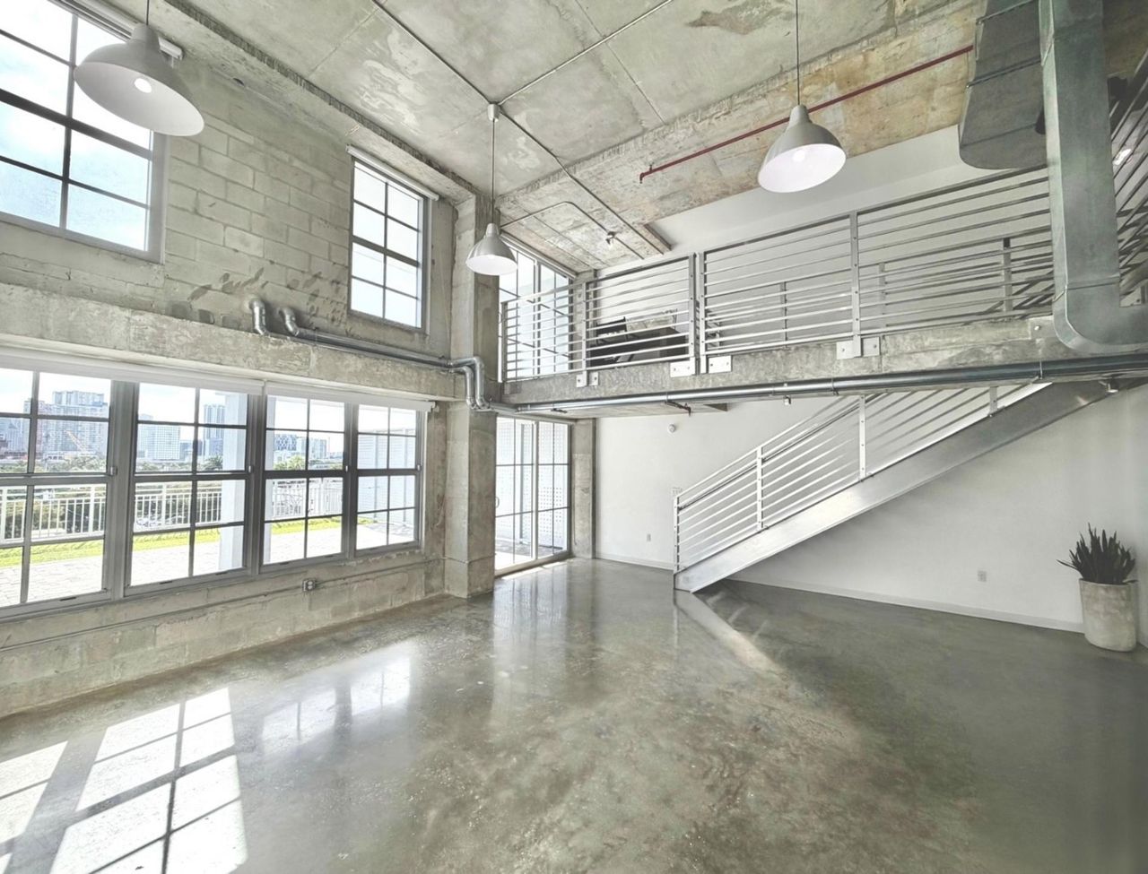 Rest of the World Creative Meeting Studio Crysp Studio / Daylight Photo Studio Loft image 10