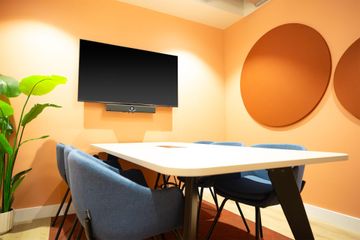 Birmingham Meeting room Boost image 0