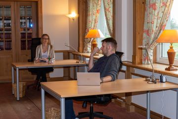 Rest van de wereld  Day office Gemeinschaftsbüro image 0