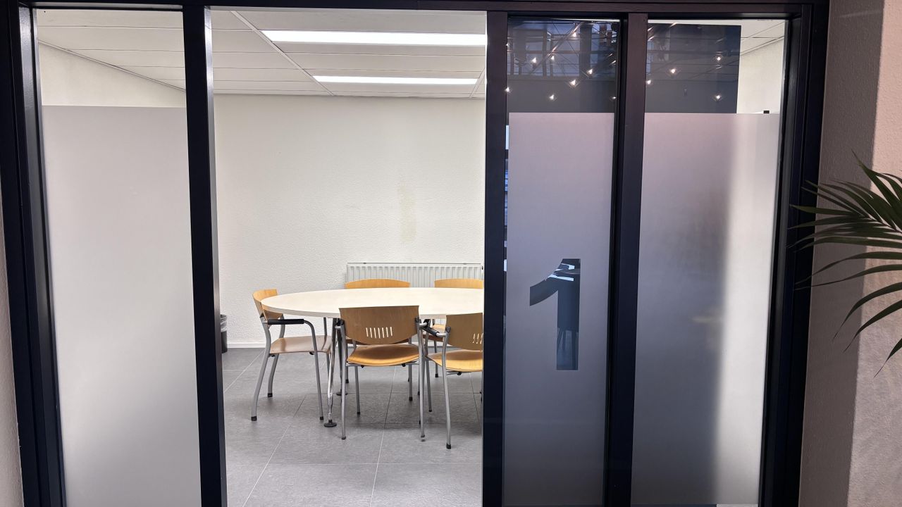 Hengelo Offsite meeting Spreekkamers Spreekkamer 1 image 2