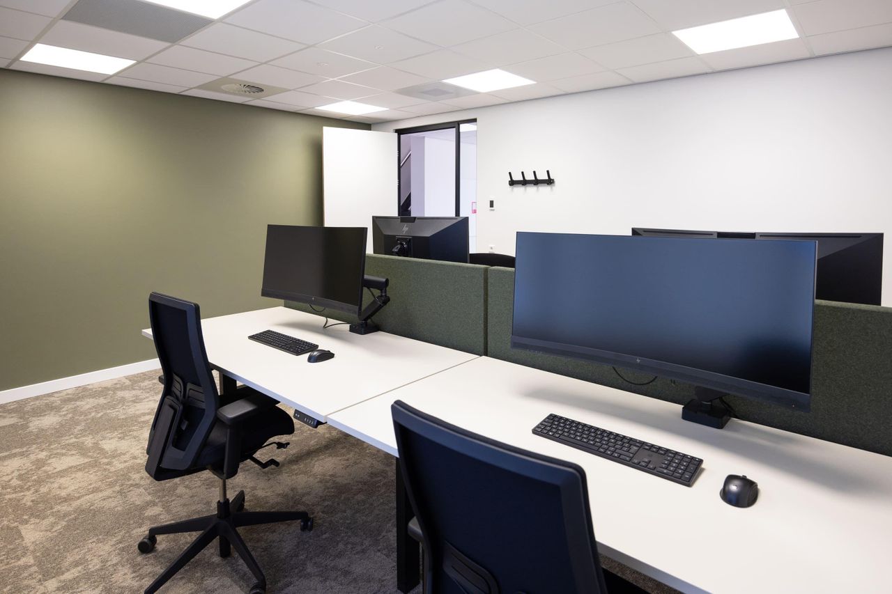 Rest of the World  Workspace 3. Gerrit Mazier - kamer image 3