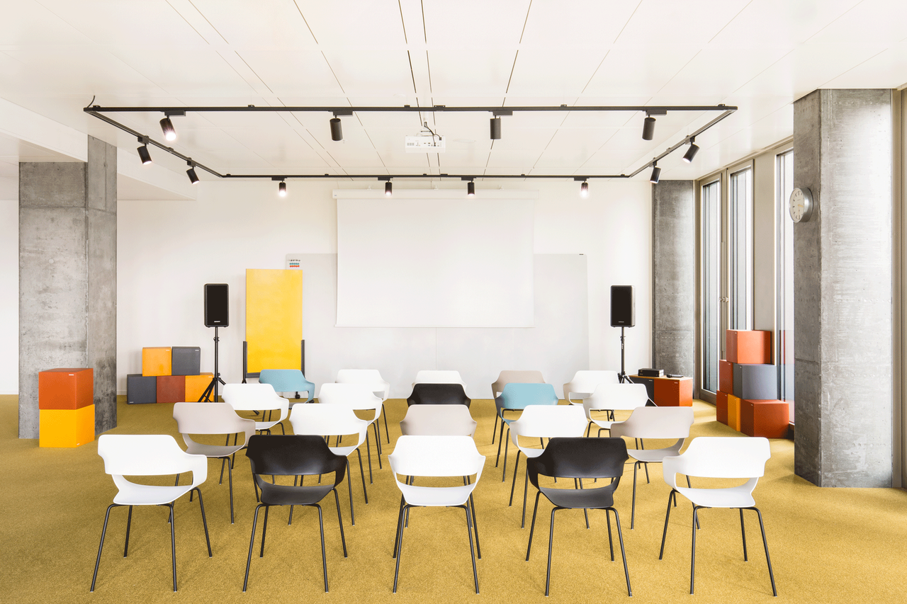 Frankfurt Kreatives Meeting Coworking space Large Space I image 0