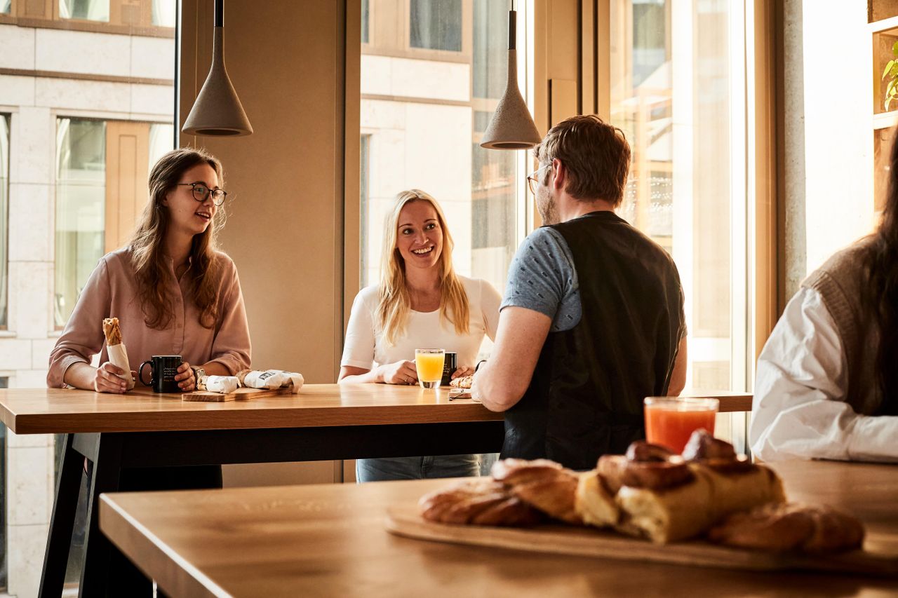 Frankfurt Kreatives Meeting Coworking space Large Space I image 1