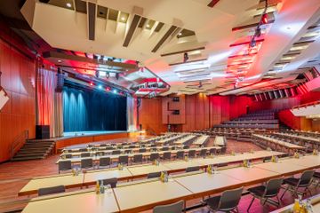 Fellbach Offsite Meeting Veranstaltungsraum Hölderlinsaal image 0