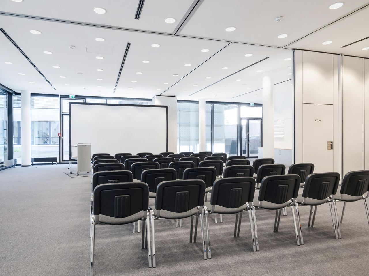 Frankfurt am Main  Meetingraum Meeting Room  #1 image 6