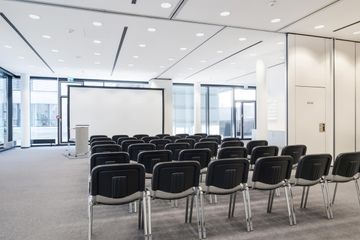 Frankfurt am Main Meetingraum Meeting Room #1 image 6
