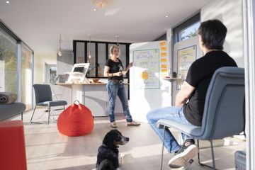 Saarbrücken Kreatives Meeting Workshopruimtes Floating Workspace image 20