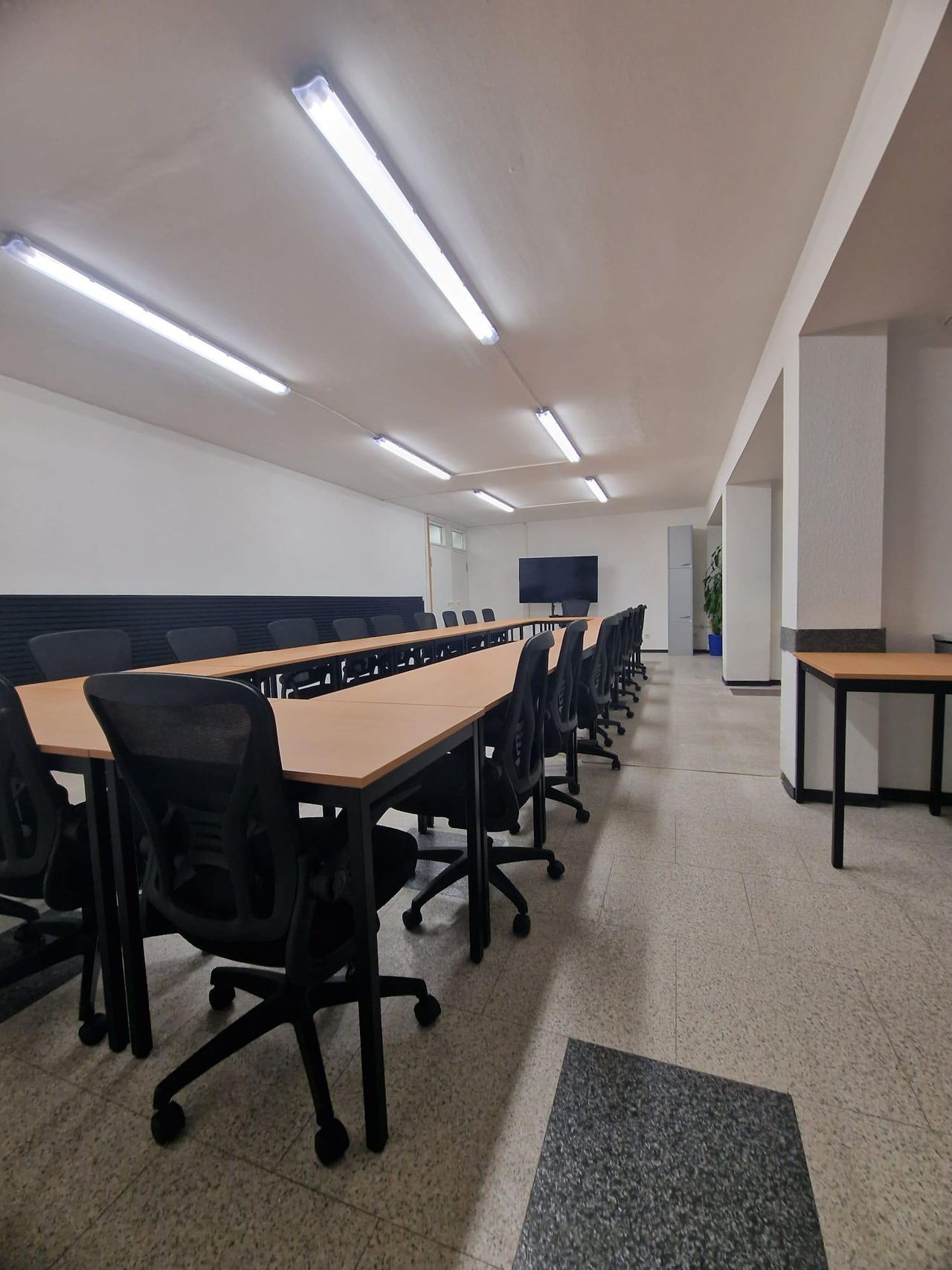 Rüsselsheim  Business Center Workingspace: Wochenspass 69 Euro pro Woche image 1