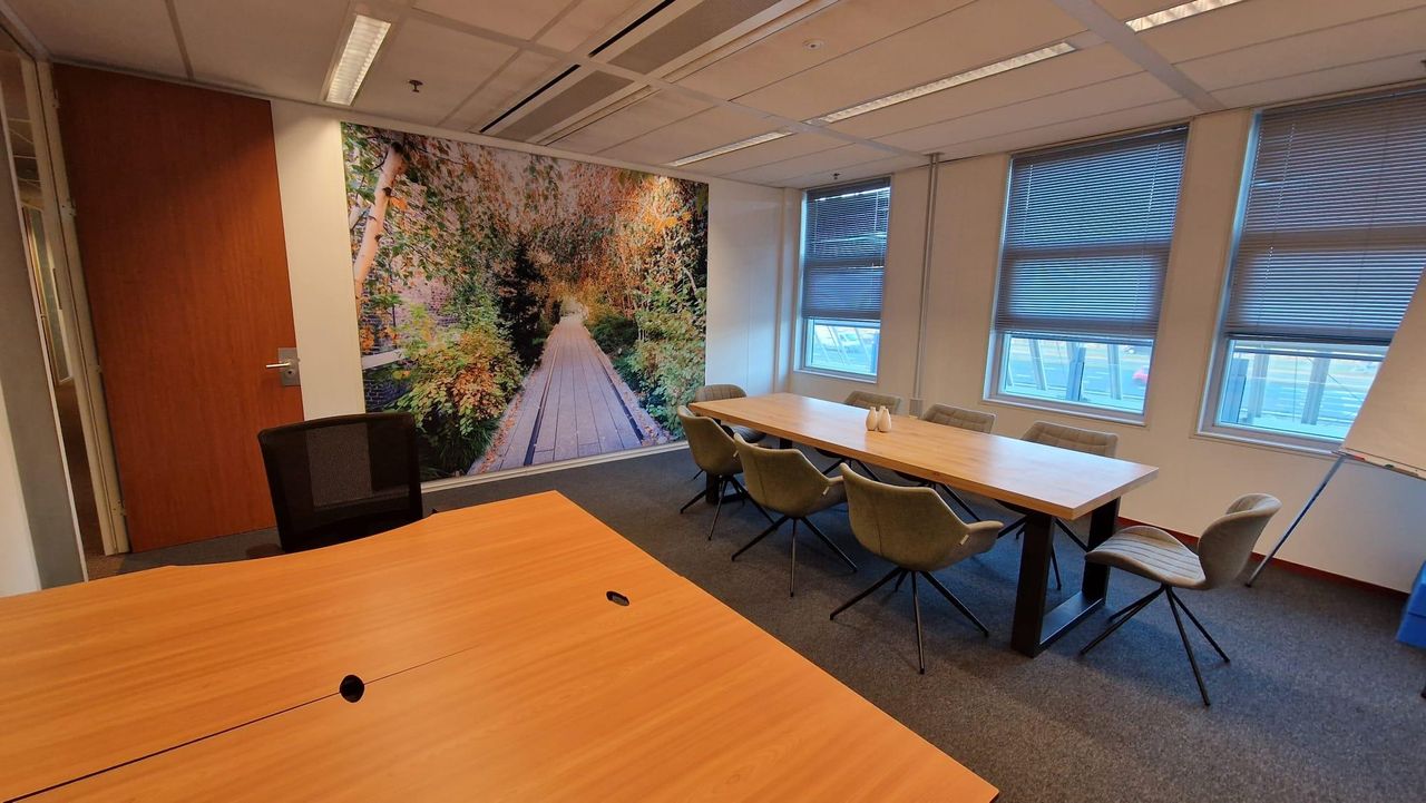 Leeuwarden Gesprek Day office 1.46 kantoor Circle image 1