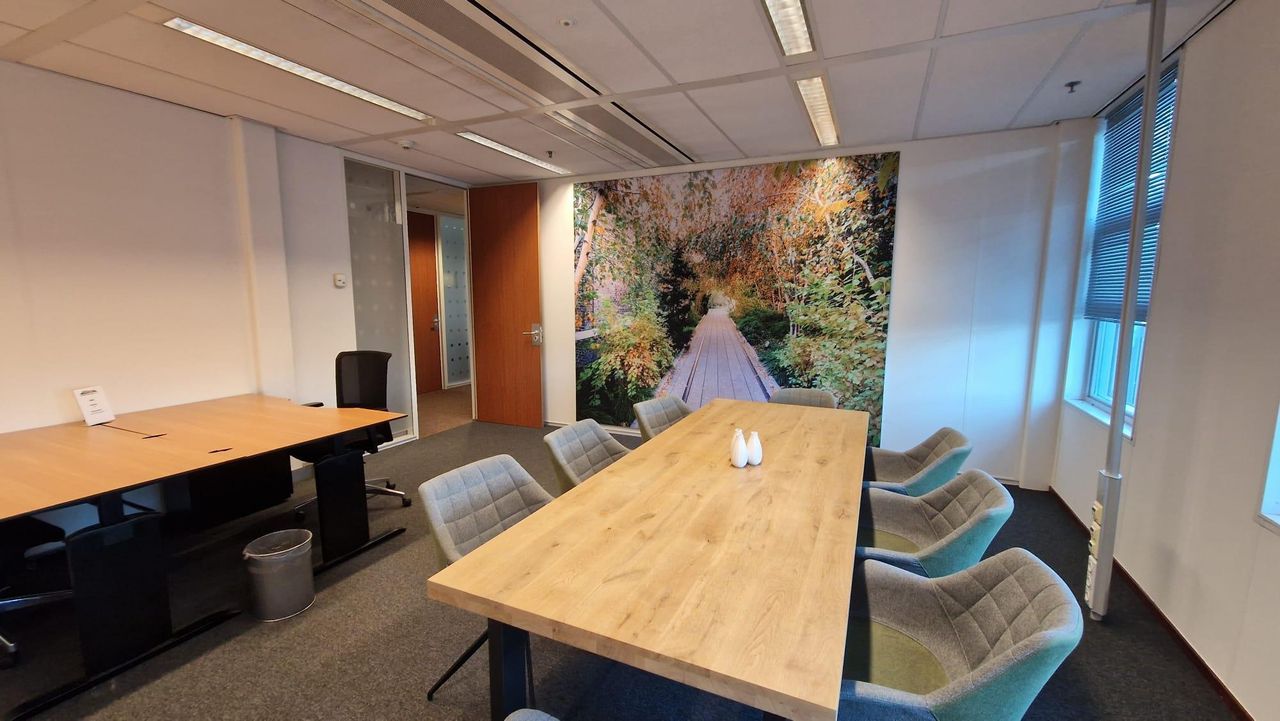 Leeuwarden Gesprek Day office 1.46 kantoor Circle image 2