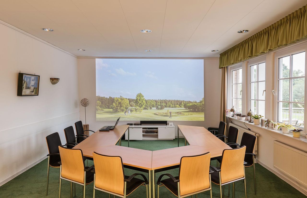 Rest of the World  Conference hotels Meetings in ruhiger Natur image 0