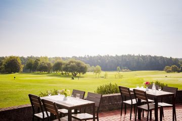 Rest of the World  Conference hotels Meetings in ruhiger Natur image 1