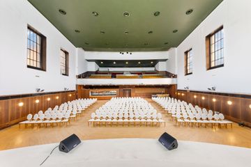 London Meeting room The Auditorium image 5