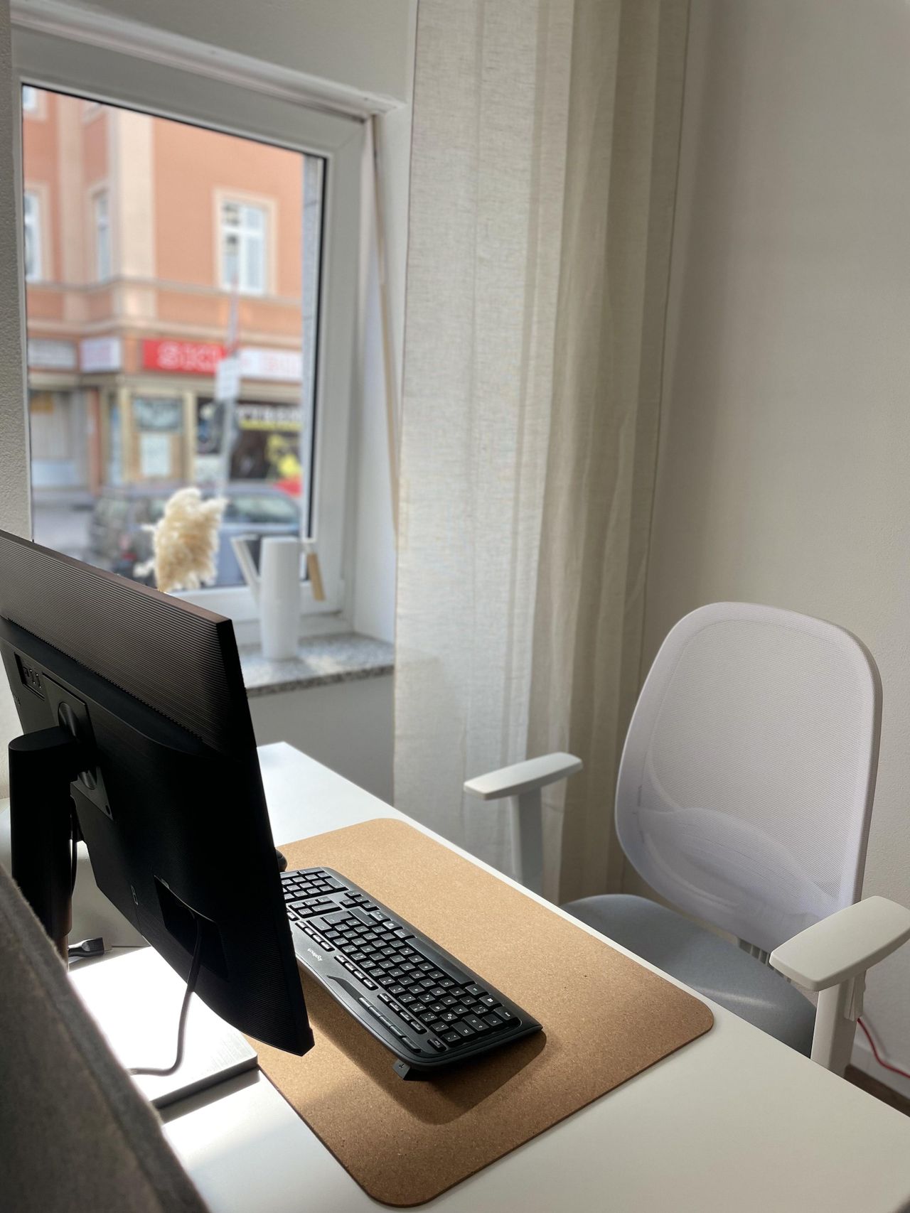 München Mobiles Arbeiten Arbeitsplatz Arbeitsplatz für 1 Person (Desk 5) image 17