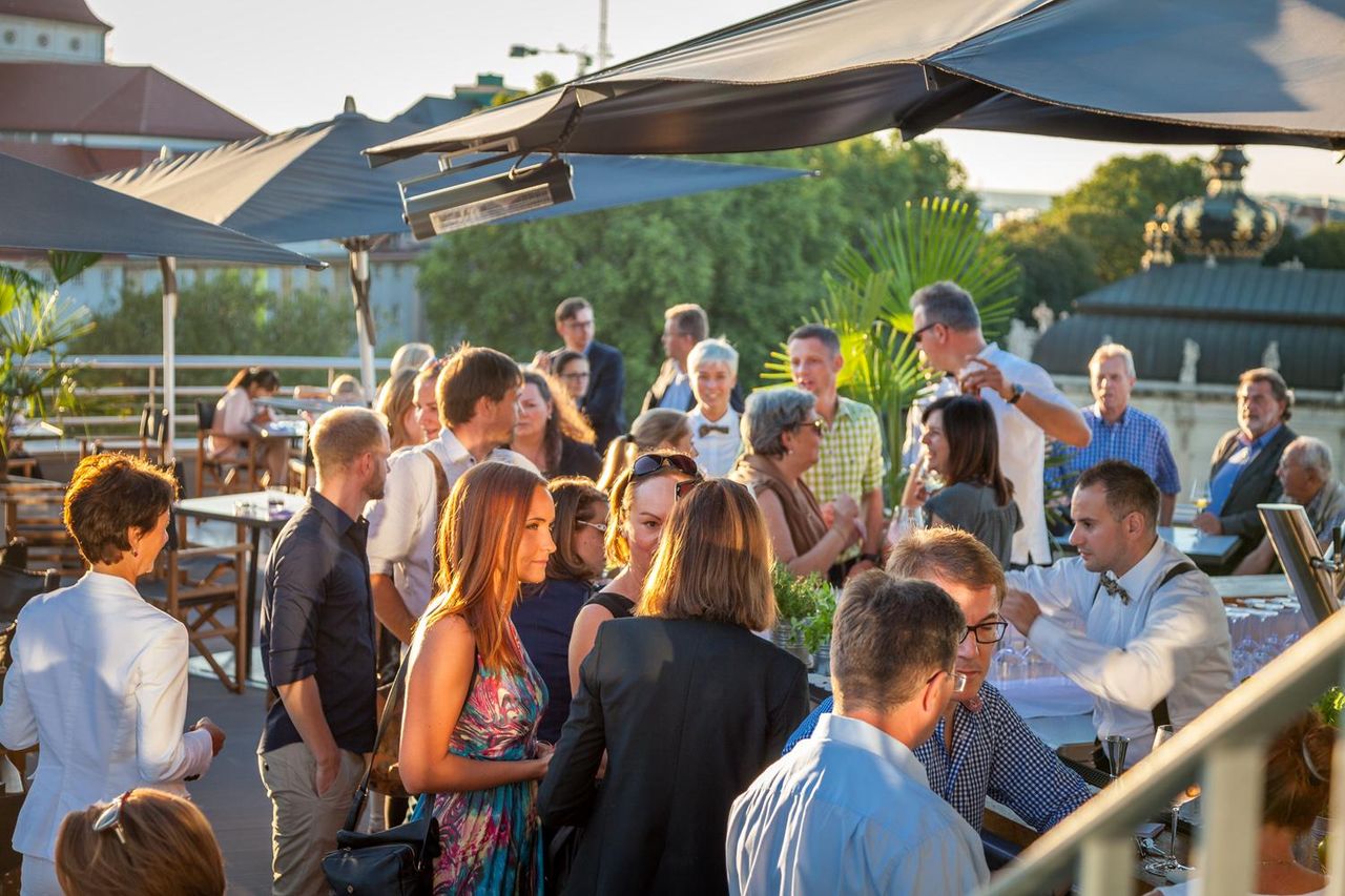 Dresden Mobiles Arbeiten Dakterras Felix Bar & Dachterrasse image 6