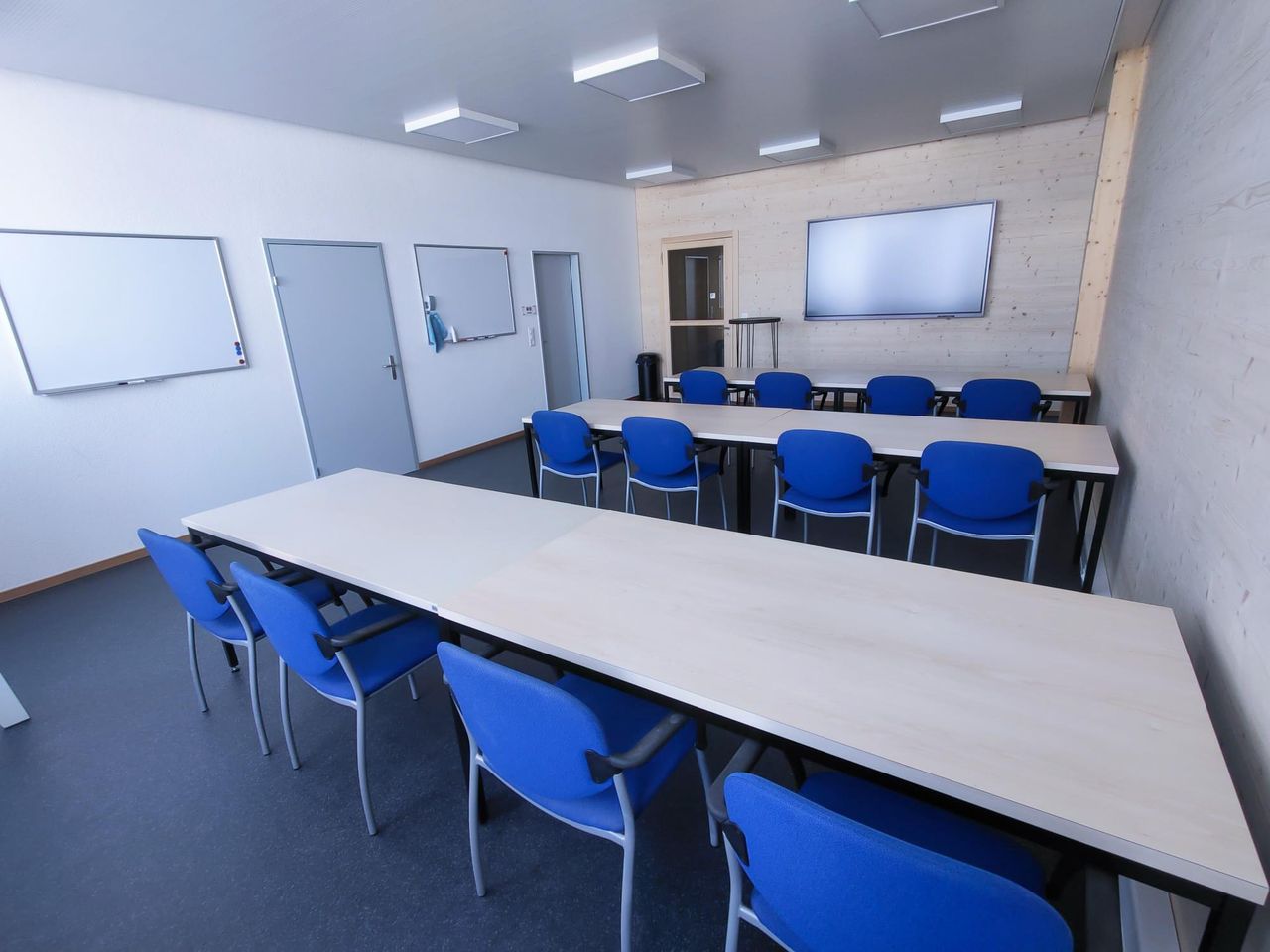Lucerne Kundengespräch  Schulungsraum Rigi image 4