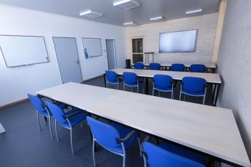 Lucerne Kundengespräch Schulungsraum Rigi image 4