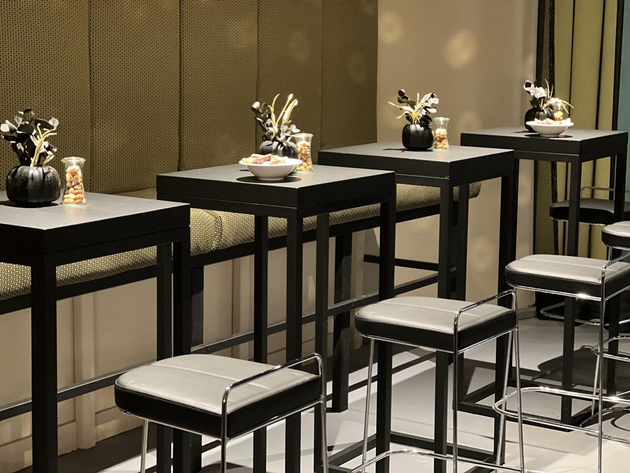 Rest der Welt  Tagungsraum KAPELLE image 3