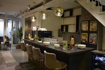 Amsterdam  Meeting room Bar image 1