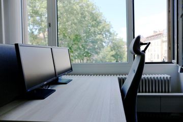 Rest of the World Coworking  Bureau dans zone nomade image 1