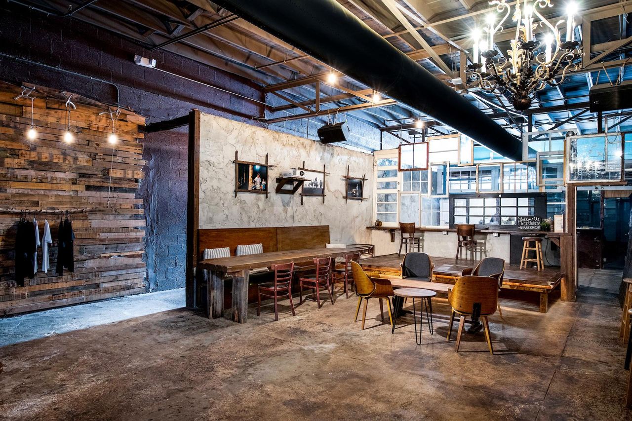 Rest of the World  Cafe Bookshelf Bar and Lounge image 5