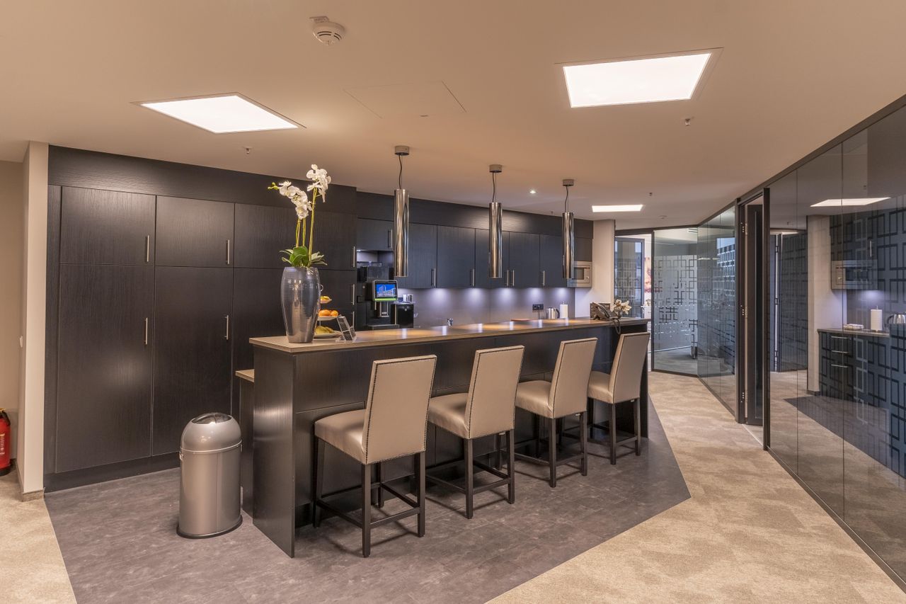 Cologne  Business center Konferenzraum bis 14 Personen image 10