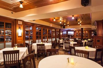 New York Restaurant Rosie O' Grady's image 4