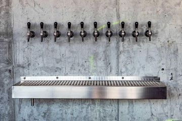 Wetter Office desk Felix Restaurant