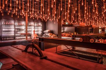 Wetter Office desk Felix Restaurant