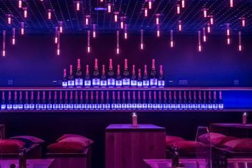 Wetter Office desk Felix Restaurant