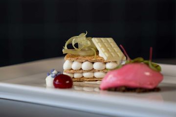 Wetter Office desk Felix Restaurant