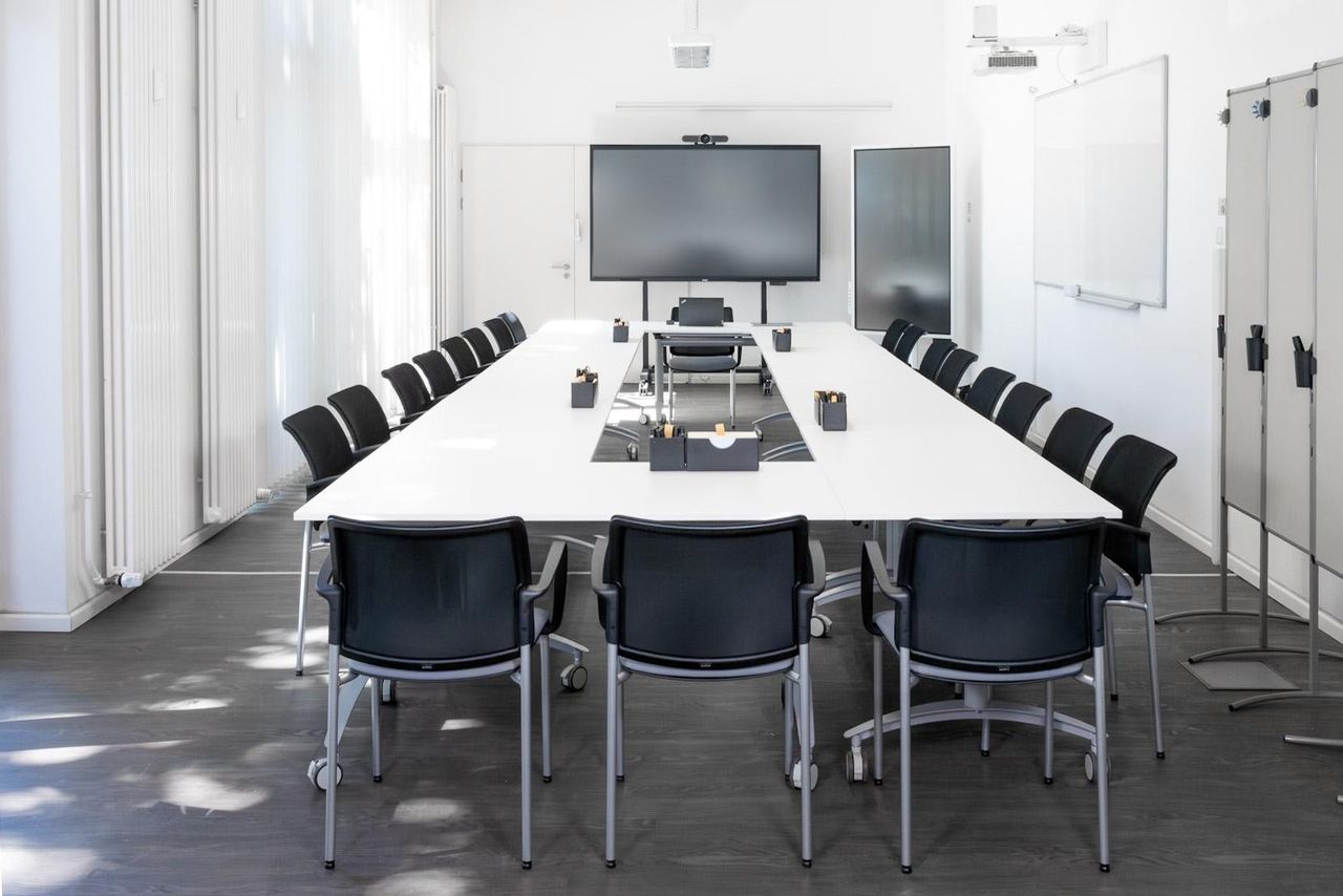 Potsdam  Seminar room Paritätisches Bildungswerk - Raum 11 image 0