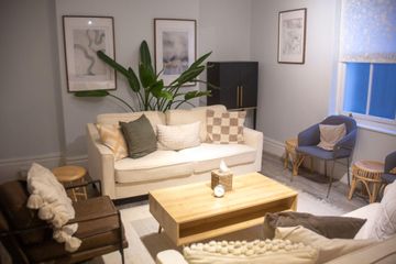 London  Sprechzimmer Sequoia Room image 0