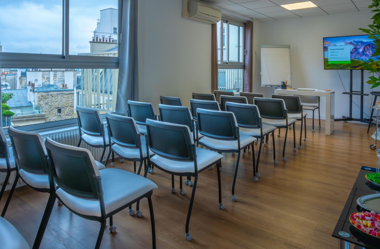 Paris Réunion créative Meeting rooms Salle Soie image 1