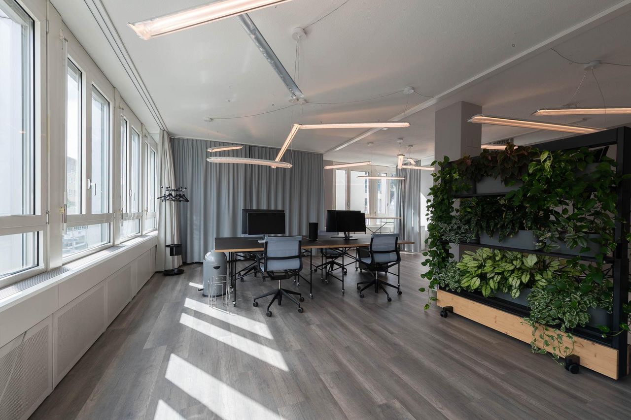 Zürich  Meetingraum Einzelarbeitsplatz image 0