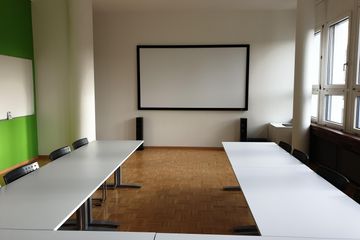 Rest der Welt Kundengespräch Sitzungszimmer image 2