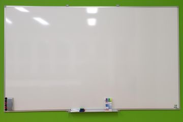 Rest der Welt Kundengespräch Sitzungszimmer image 7