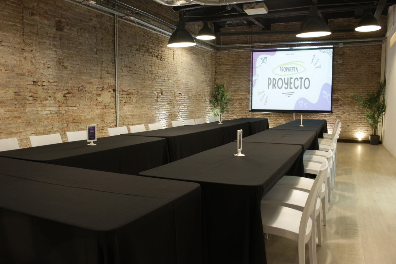 Barcelona  Meeting room Valkiria Hub Space - Auditorium image 4