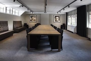 Amstelveen Boardroom - Marcello Mastroianni image 0