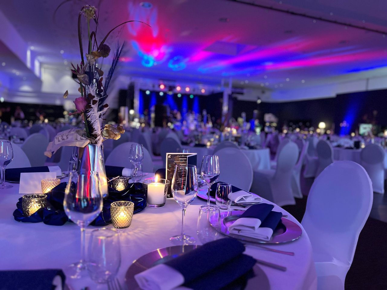 Dobbin-Linstow Christmas Party Function Room Valkensaal image 2