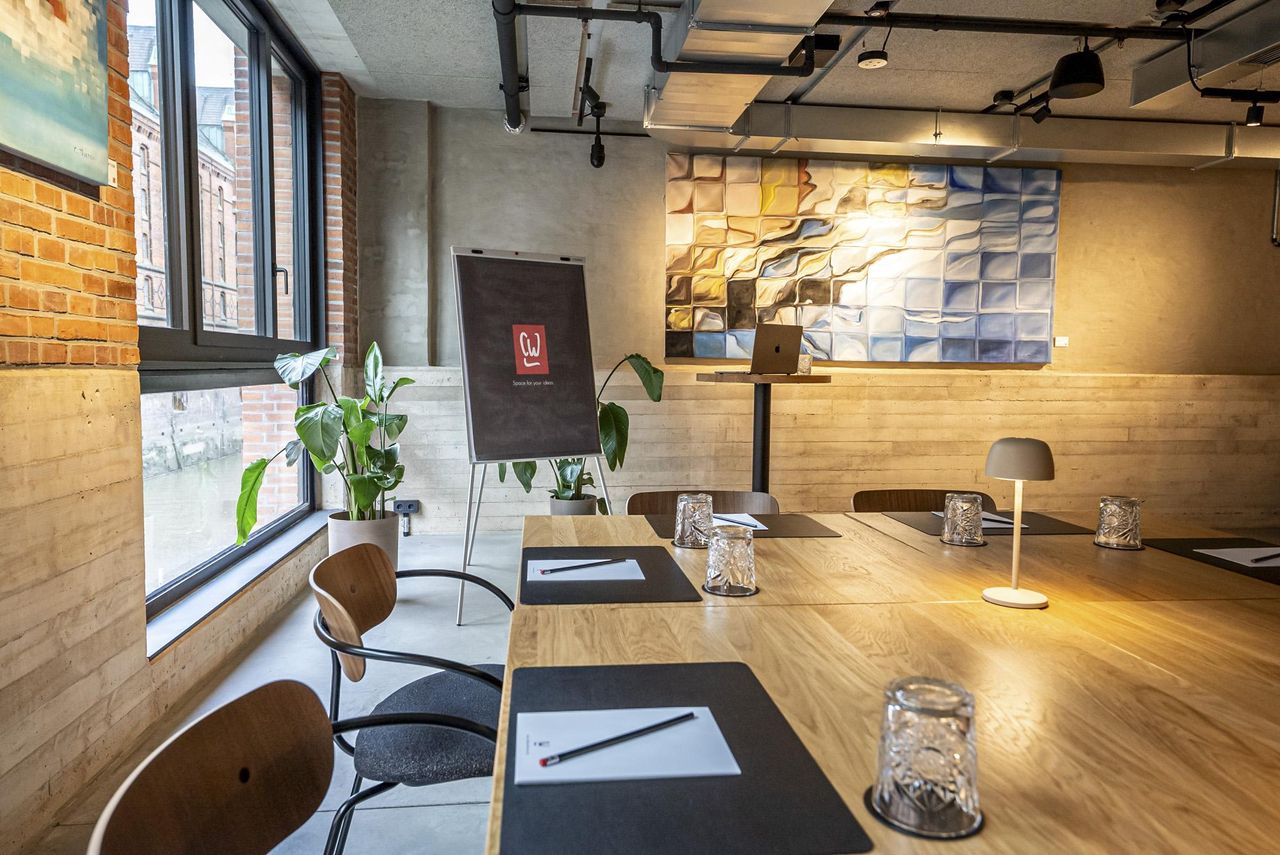 Hamburg  Corporate event space Canal House image 8